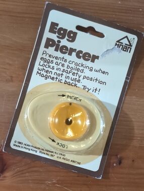 NEW Vintage Egg Piercer Hoan 1983 *BIN